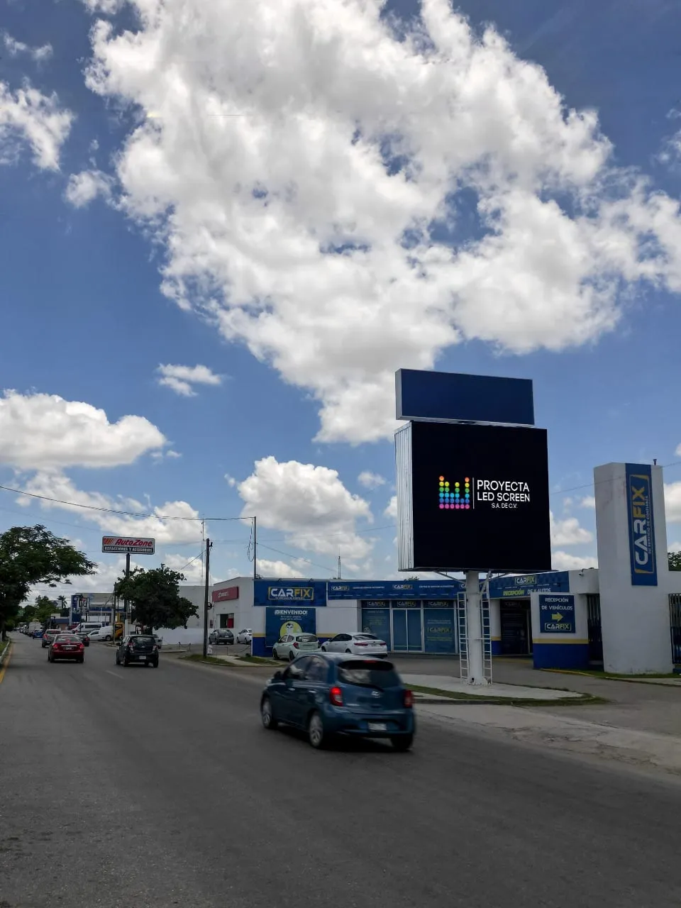 Pantalla LED Avenida Aviación, Mérida