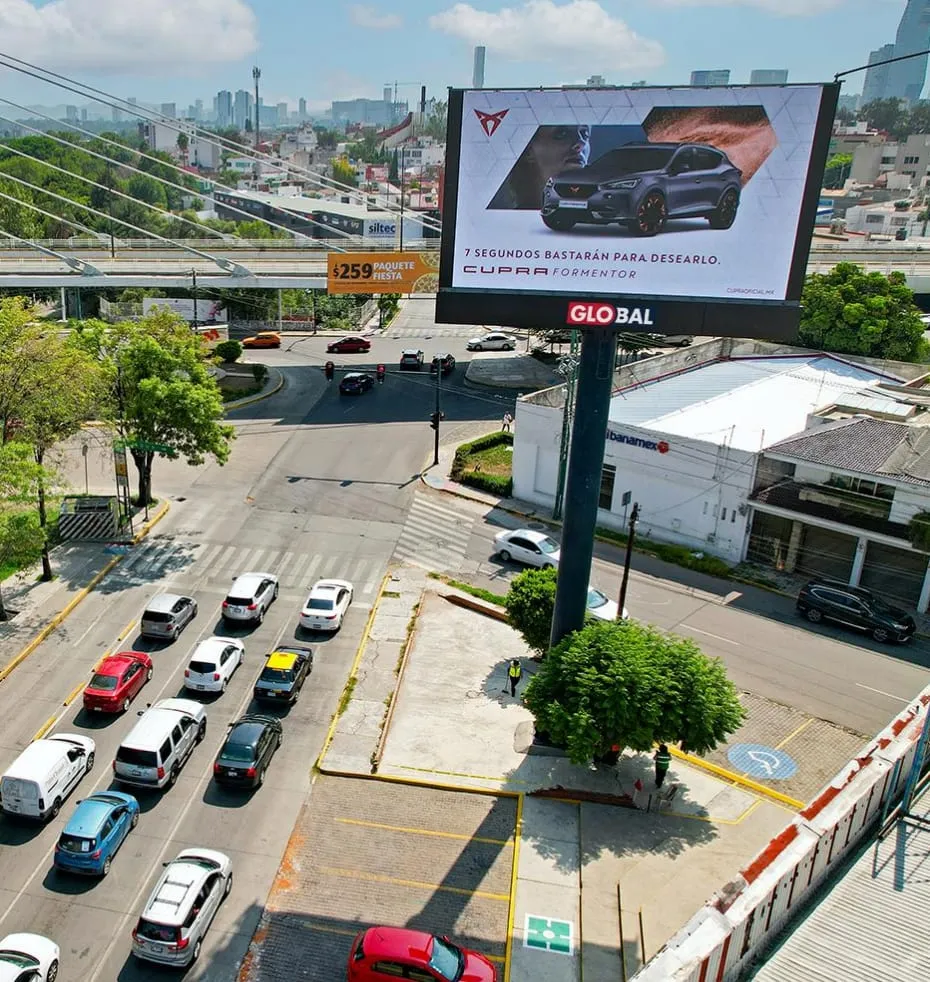 Pantalla LED Plaza Dorada II, Puebla