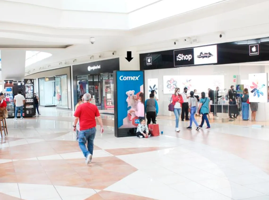 Pantalla LED Plaza las Américas MUPI 1 Shop, Morelia