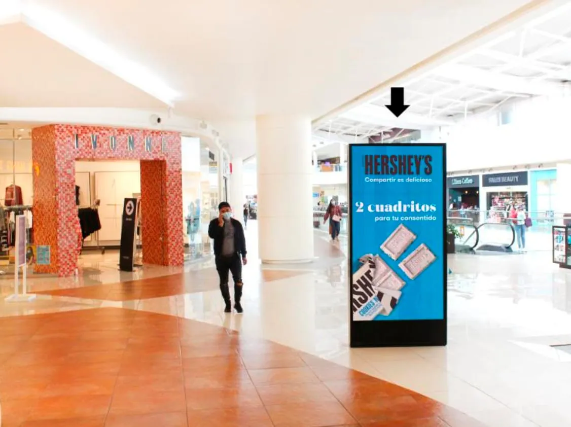 Pantalla LED Plaza las Américas MUPI 2 Handteck, Morelia