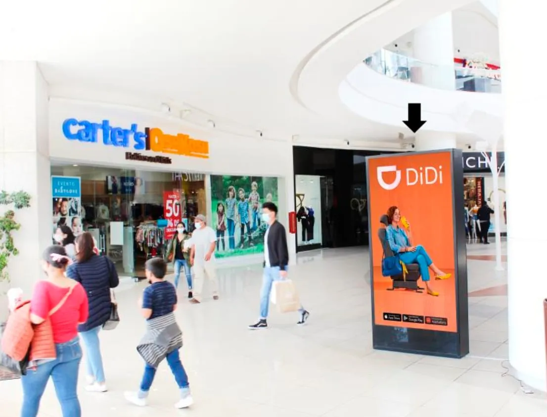 Pantalla LED Plaza las Américas MUPI 6 Pandora, Morelia