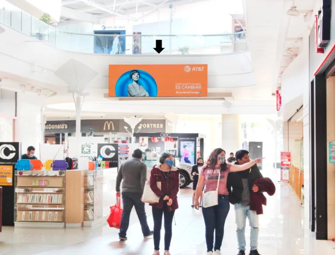 Pantalla LED Plaza las Américas (Tienda Puma), Morelia